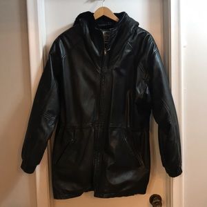 IZZI Leather Jacket. Long zip. Faux fur hood. M